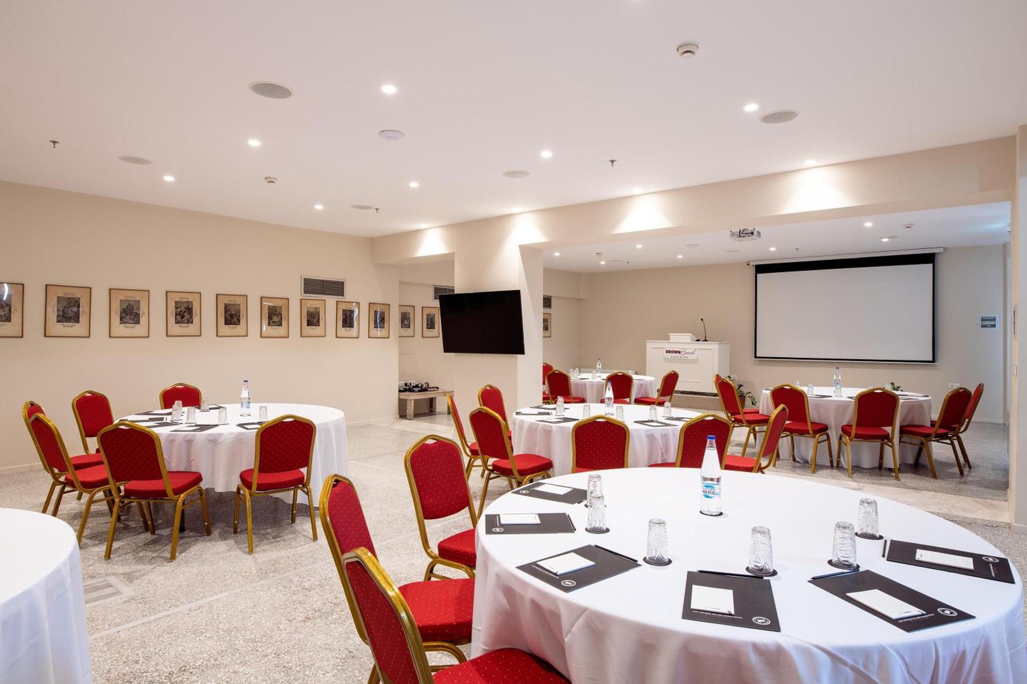 Brown Beach Chalkida Kosher Resort, A Member Of Brown Hotels Luaran gambar